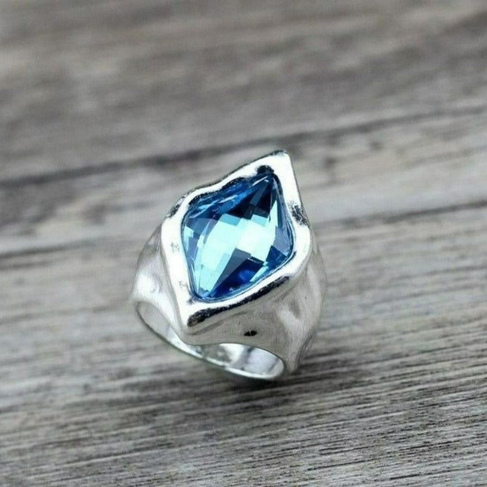 Size 9 Mens Cadance Faceted Rhombus Topaz Blue Crystal Gemstone Ring